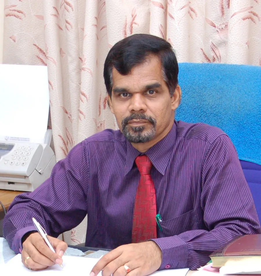 Dr. K. Lakshmeesha Upadhya, Chief Medical Officer at Krishnaveni Ayurveda